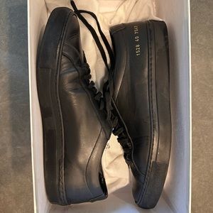 Men’s common project size 40 (us 7) Black
